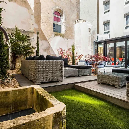 Ibis Vieux Port Centre لا روشيل