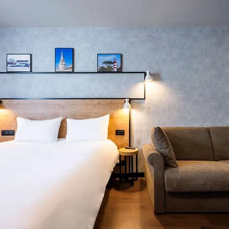 ホテル Ibis Vieux Port Centre 3*