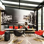 Ibis Vieux Port Centre 3*