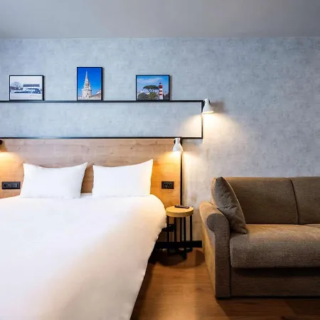 Hotel Ibis La Rochelle Vieux Port 3*
