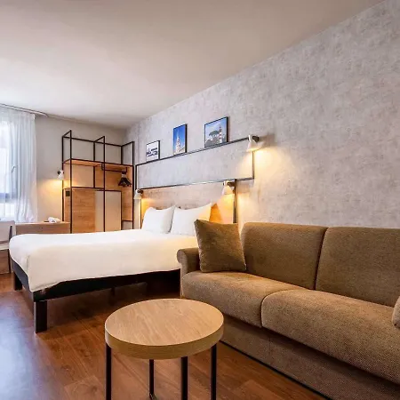 Ibis La Rochelle Vieux Port 3*