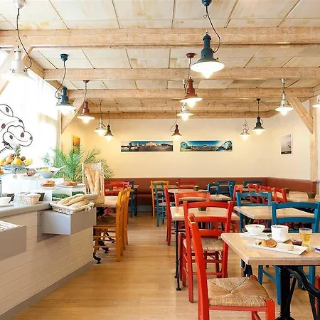 Szálloda Ibis Vieux Port Centre La Rochelle