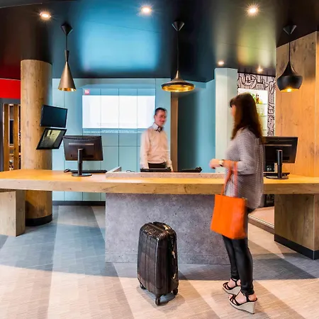 Ibis Vieux Port Centre