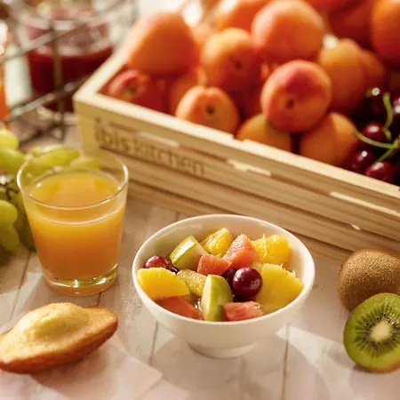 Ibis Vieux Port Centre 3*