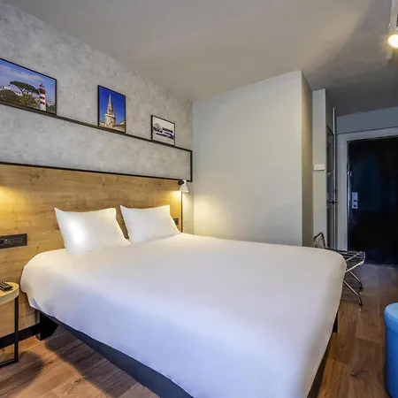 Ibis Vieux Port Centre Szálloda