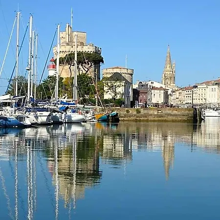 Ibis Vieux Port Centre 3*