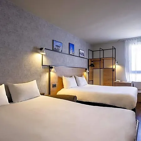 Ibis Vieux Port Centre