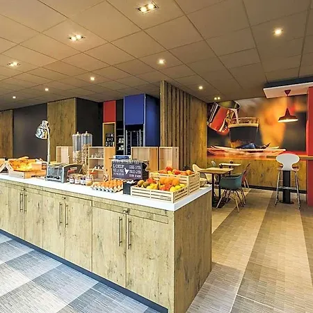 Hotell Ibis Vieux Port Centre 3*