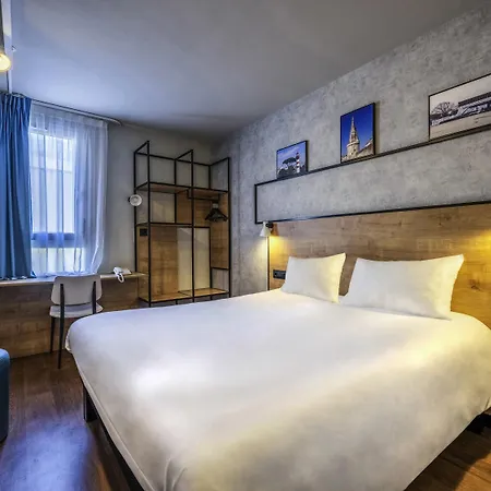 Ibis Vieux Port Centre Hotell 3*