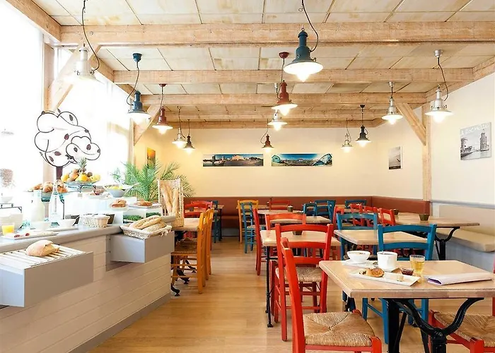 Hotel Ibis Vieux Port Centre La Rochelle (Charente-Maritime)