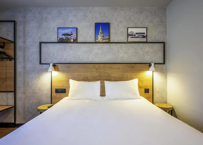 Ibis Vieux Port Centre Hotel La Rochelle (Charente-Maritime)