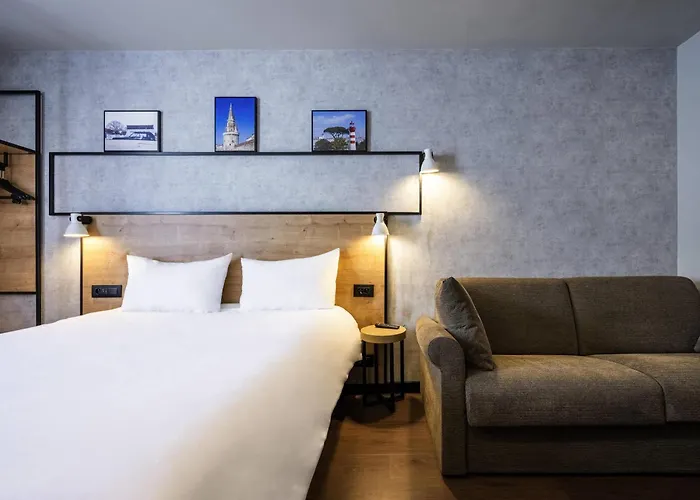 Ibis Vieux Port Centre 3*