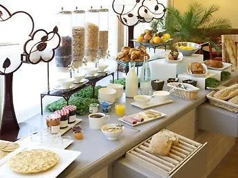 Ibis Vieux Port Centre Hotel